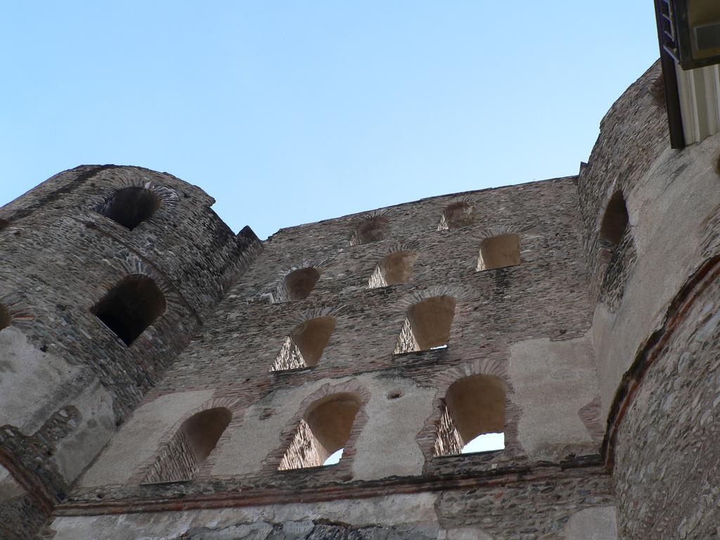 La Via Francigena Apartment Condove Bagian luar foto